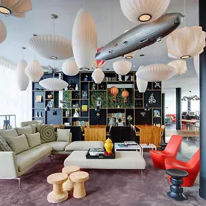 **** מלון Citizenm Paris Charles De Gaulle Airport צרפת